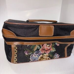 Floral Embroidered Black,BrownVintage SmallTapestry Cosmetic Bag With Zipper